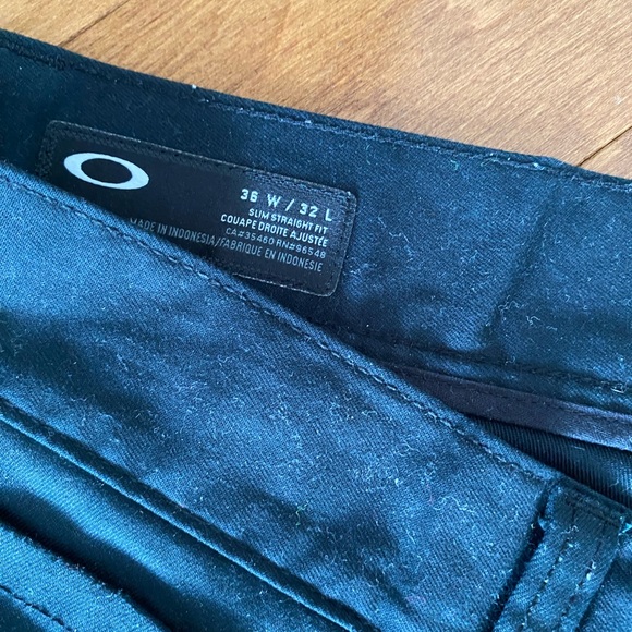 Oakley pants - Picture 2 of 4